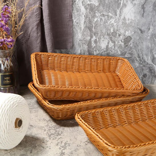 paniers en osier pour rangement trois vides