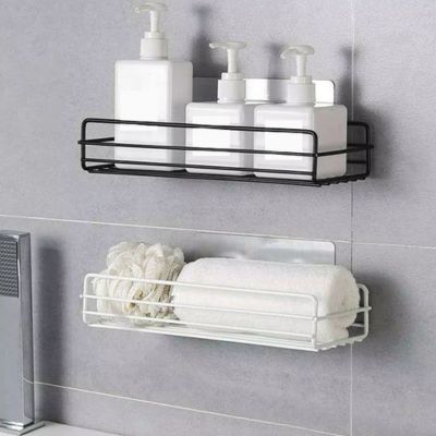 rangement dans la douche deux modeles dessus baignoire